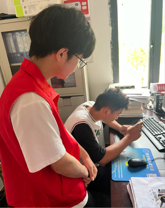 走进大杉坪，看见新气象：91网站
“众望”小组赴大杉坪村开展调研活动